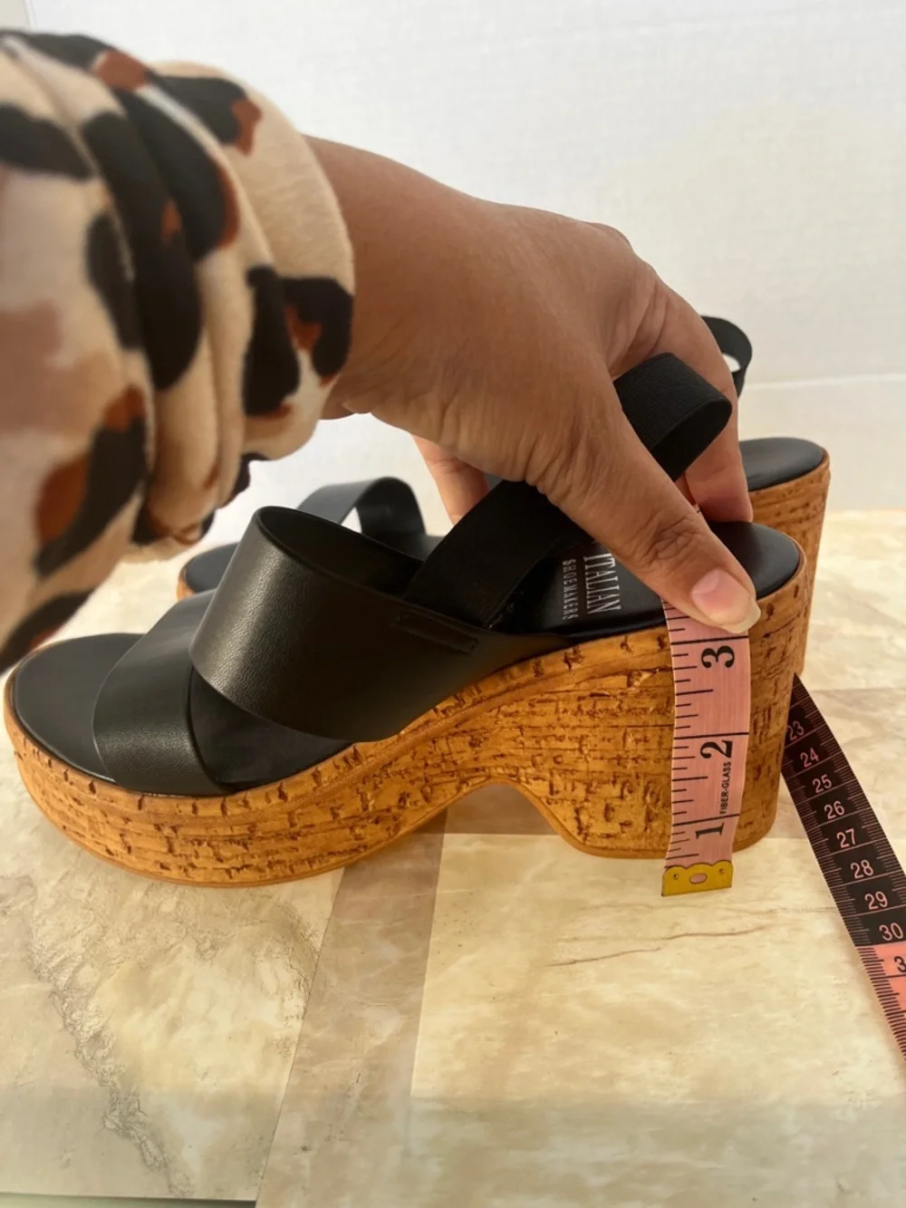 Italian Shoemakers Black Leather-Strap Cork Wedge Sandals - Picture 12 of 12